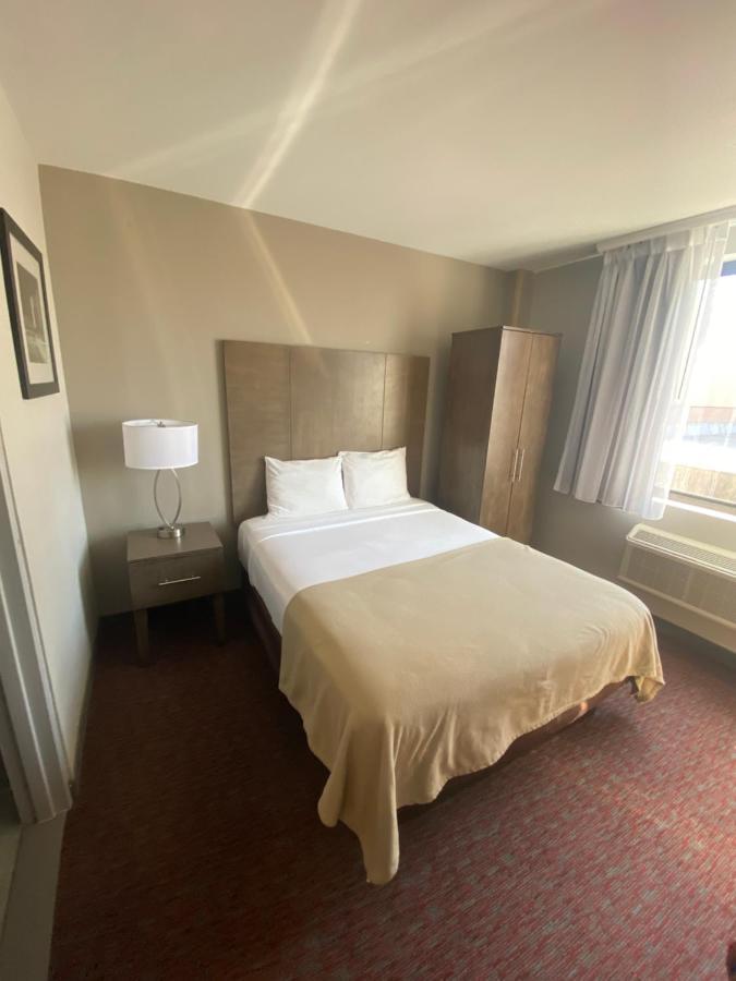 The Hotel Nueva York